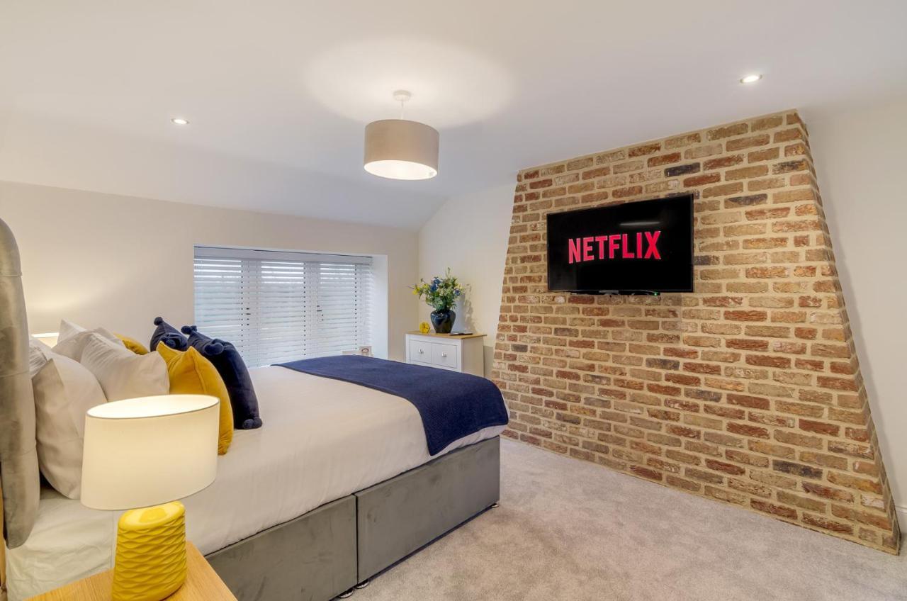 Spacious 6-Bed Home, Near The Norfolk Broads 클립스비 외부 사진
