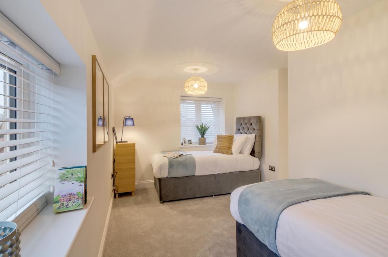 Spacious 6-Bed Home, Near The Norfolk Broads 클립스비 외부 사진