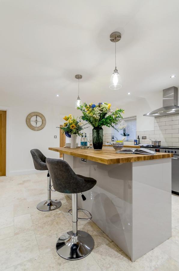 Spacious 6-Bed Home, Near The Norfolk Broads 클립스비 외부 사진
