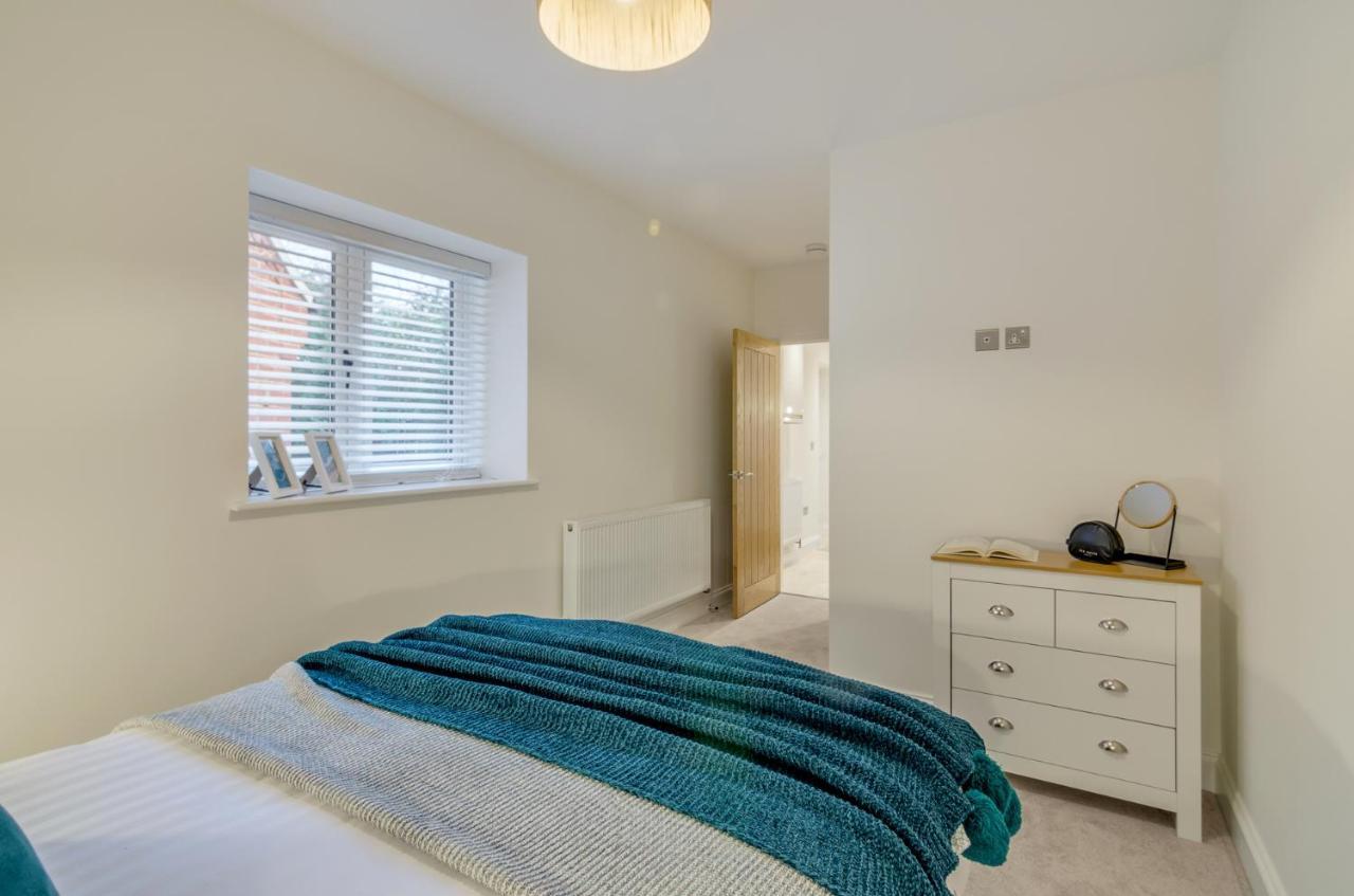Spacious 6-Bed Home, Near The Norfolk Broads 클립스비 외부 사진